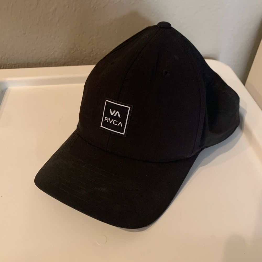 VA RVCA fitted hat